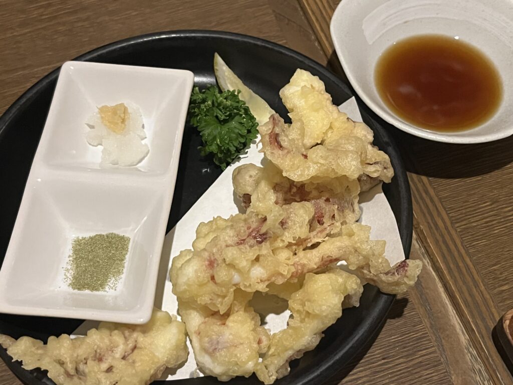 活イカ姿造り ゲソの天ぷら