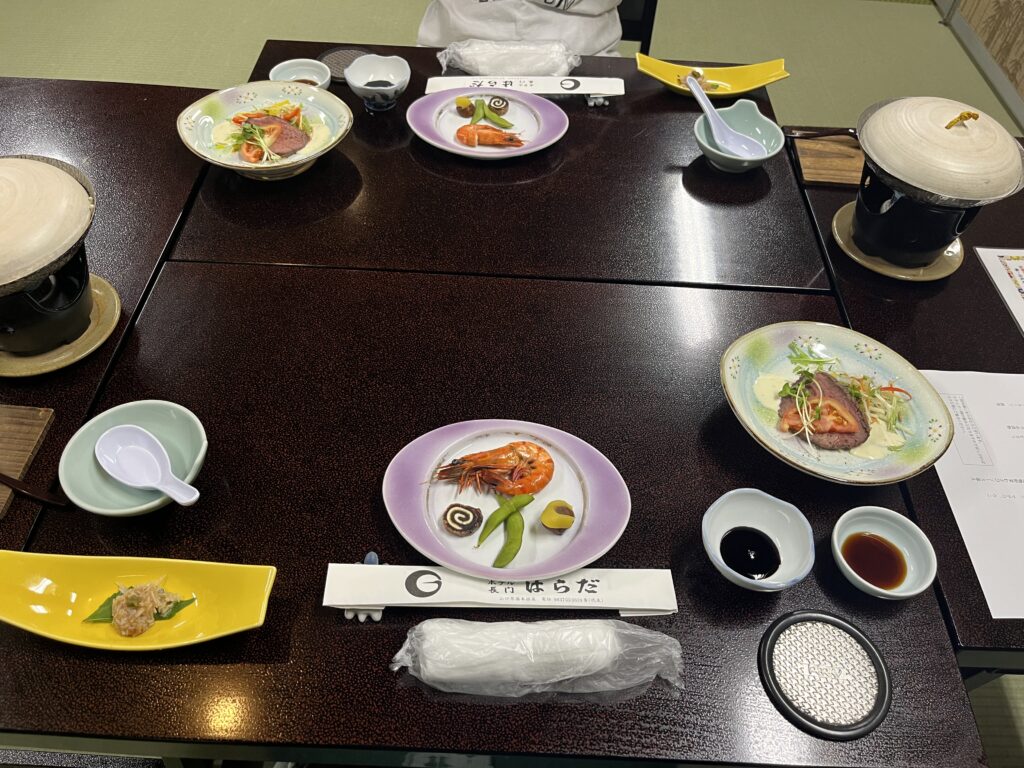 ホテル長門はらだの夕食 フグ料理の会席