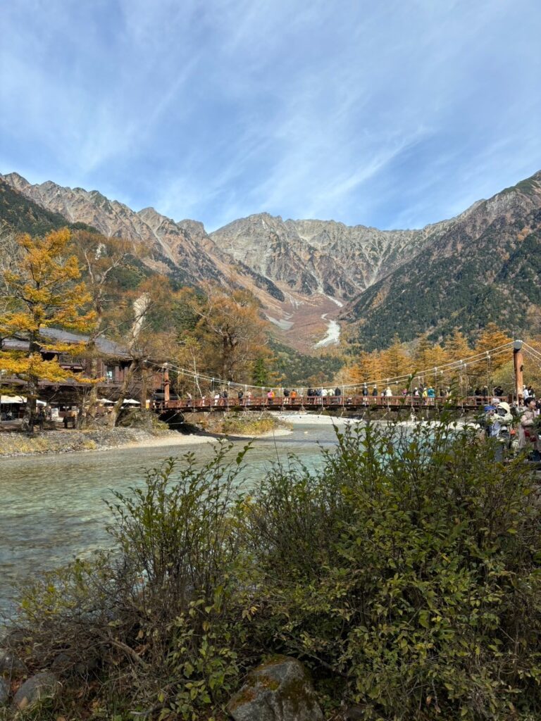 上高地 河童橋 10月末 穂高連峰