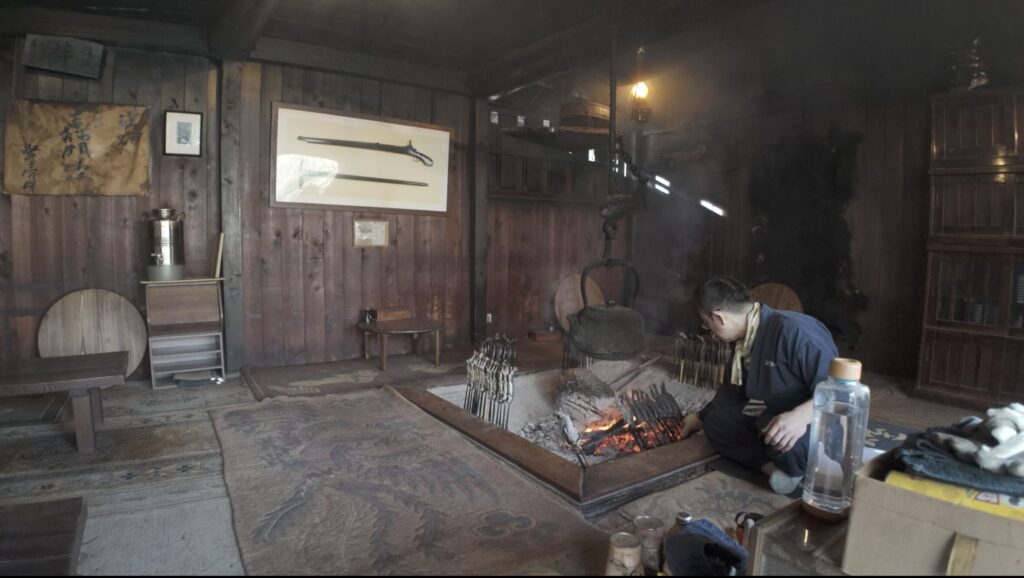 嘉門次小屋 岩魚 塩焼き 囲炉裏 上高地 明神