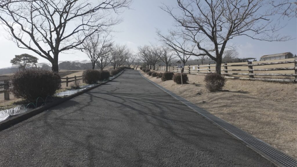 高千穂牧場 駐車場 坂道 入口
