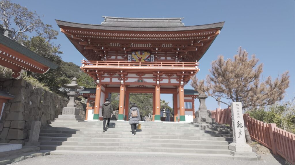 鵜戸神宮 入り口 楼門 赤い門 宮崎