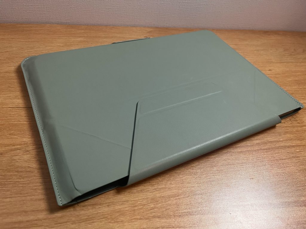 MOFT ケース MacBook スリーブ 畳んだ状態